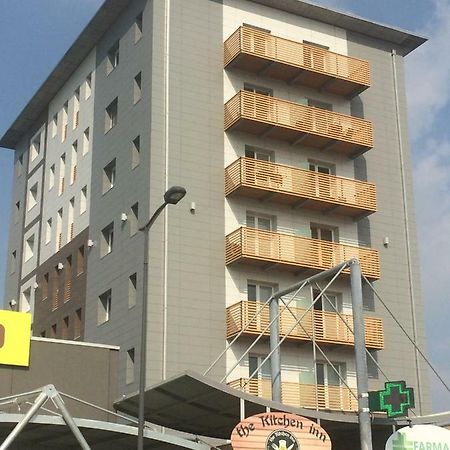 Condominio La Torre 1 Galliate Dış mekan fotoğraf